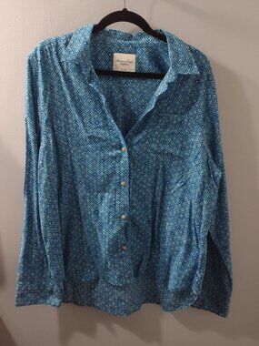 American Eagle Outfitters Teal Button Up Size XL